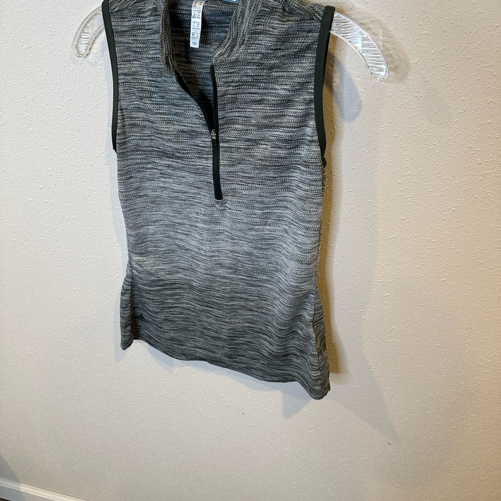 Adidas Women's green marbled golf/active tank -xs‎